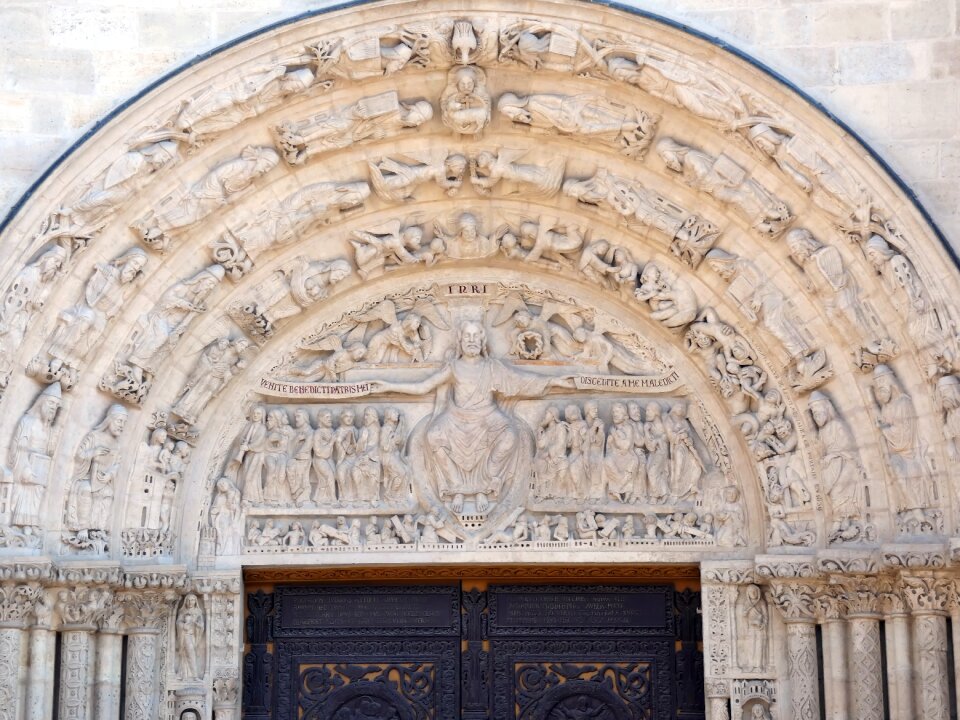 Portal sculptures religious photo