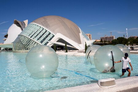 Bubbles pool blue