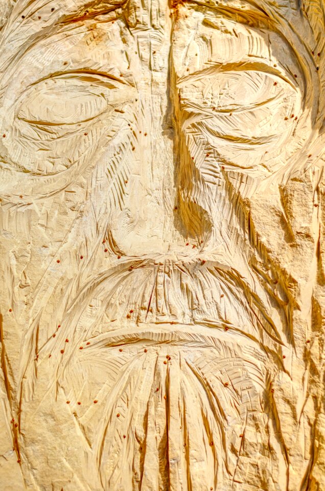 Art religion carved