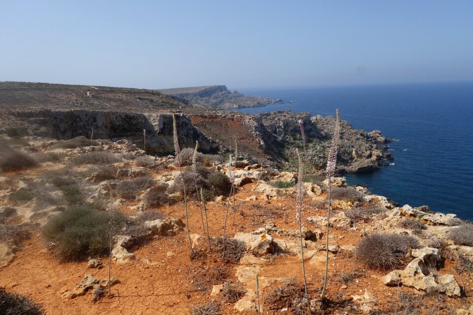 Side mediterranean cliffs