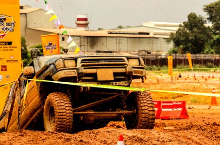 Off-roading sand toyota