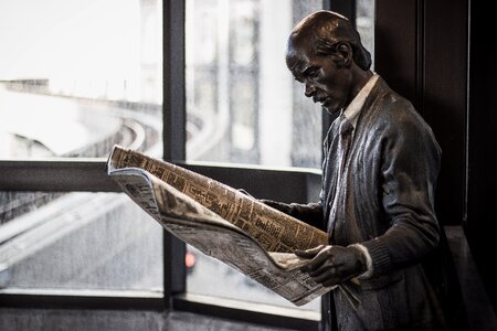 Read bronze detroit station photo