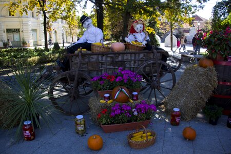 Figures historic center 650 year celebration