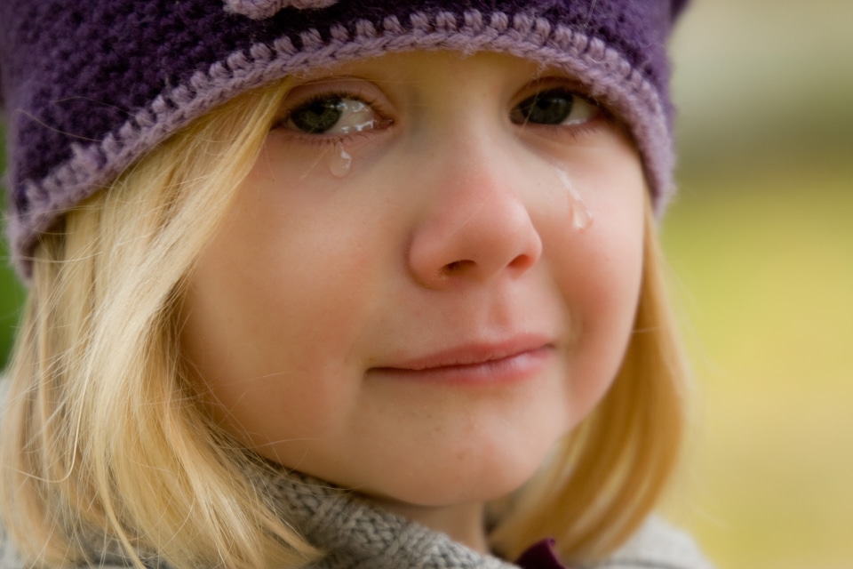 Children cry autumn