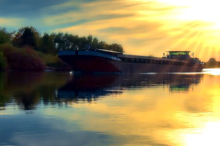 Transport shipping freighter photo