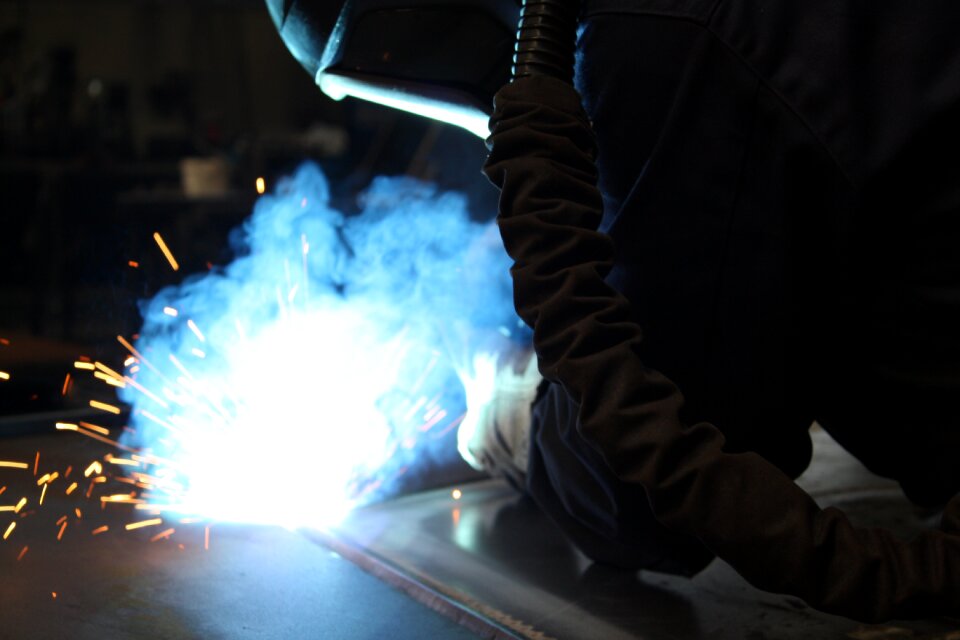 Steel welding metallurgy