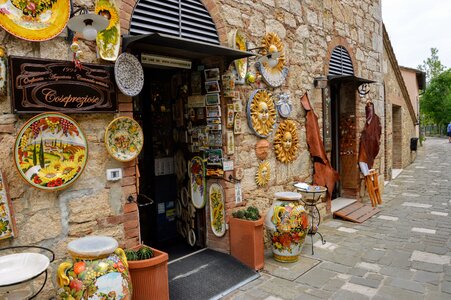 Light colors ceramics