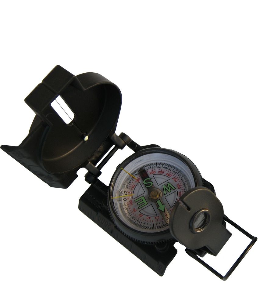 Outdoor ad magnetic