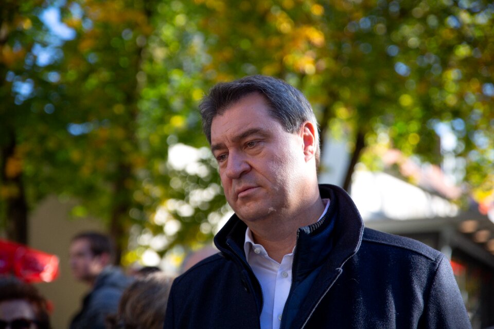 Politician party demokratie