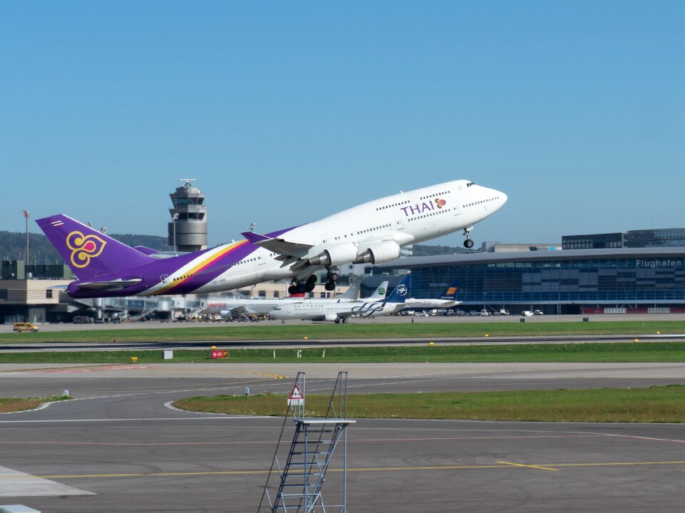 Flying zrh airport