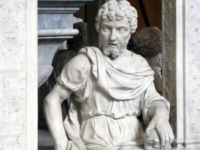 Statue marble evangelist