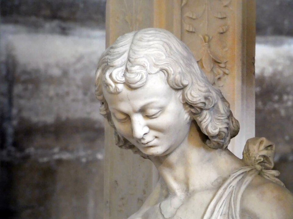 St-jean statue marble