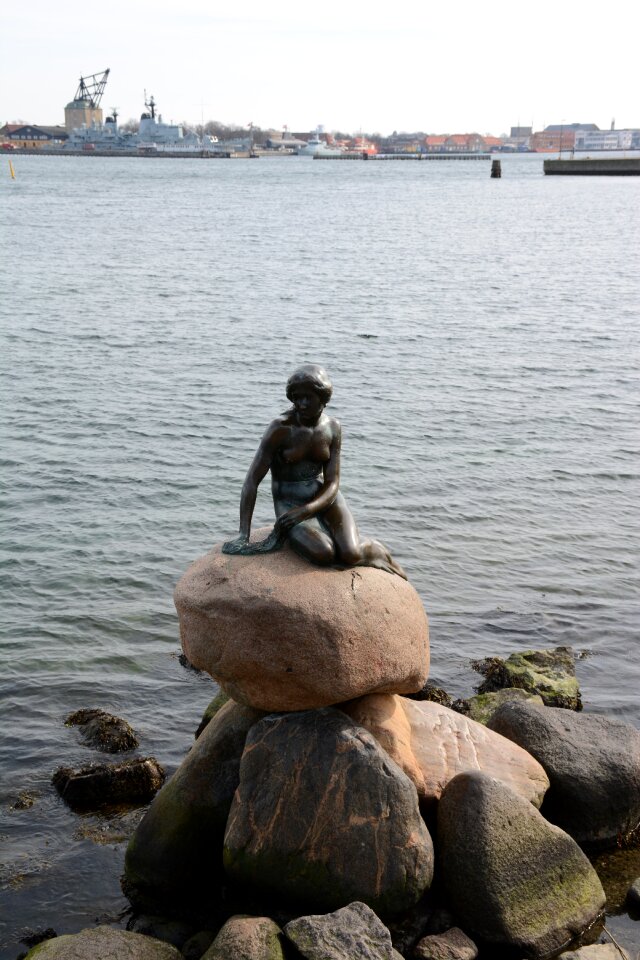 Little siren scandinavia traveling