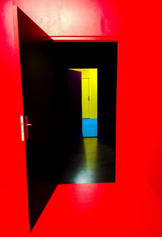 Door maze distance