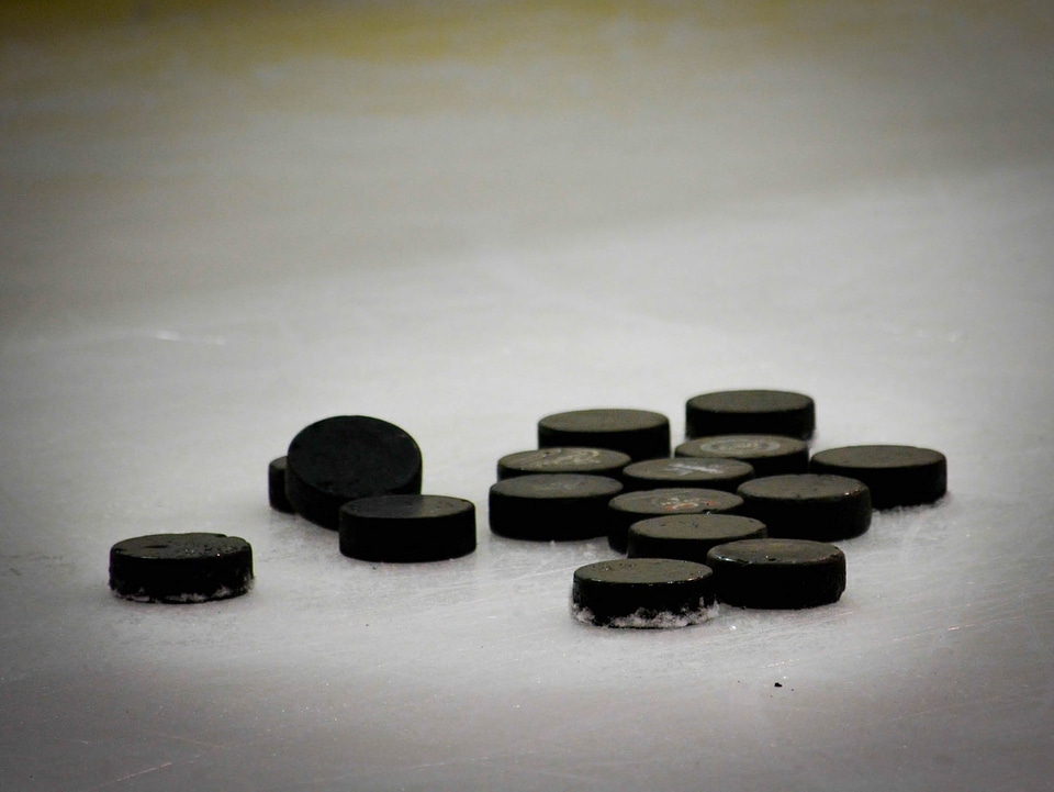Ice sport ice-hockey
