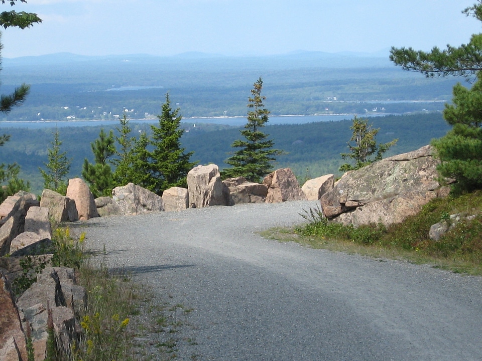 Ocean maine roadway