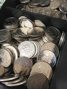 Pay finance gold