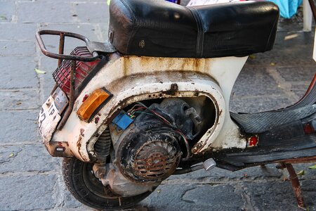 Old rusty seat photo