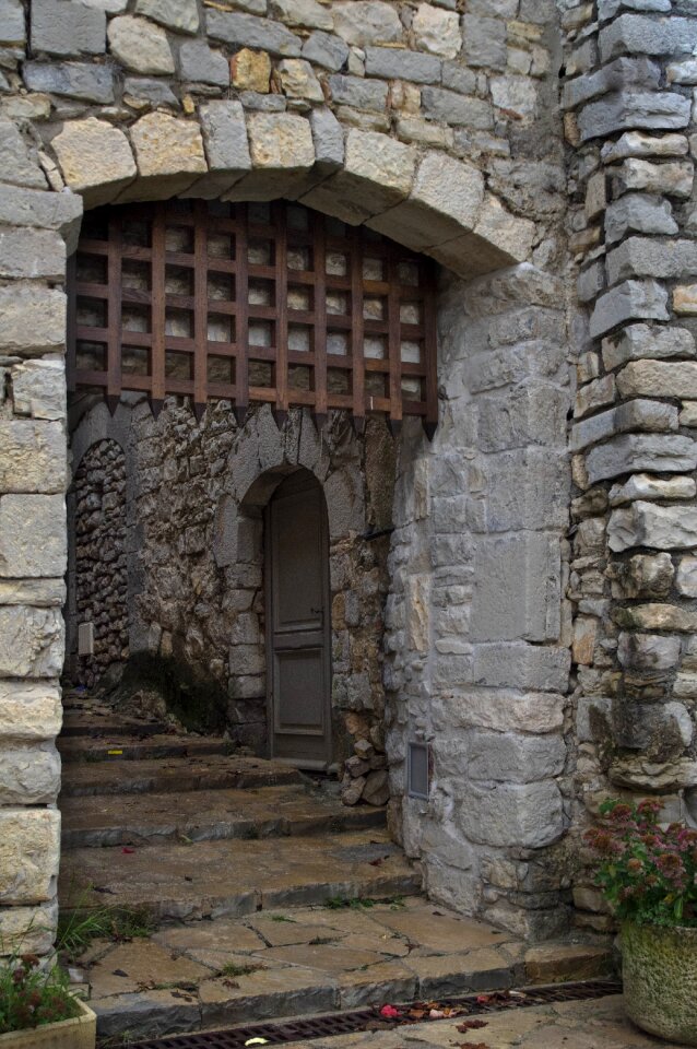 Porch staircase lane