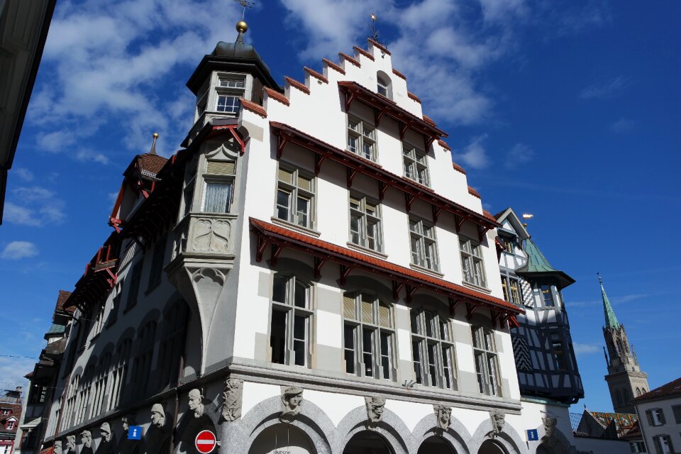 Historically town home facade