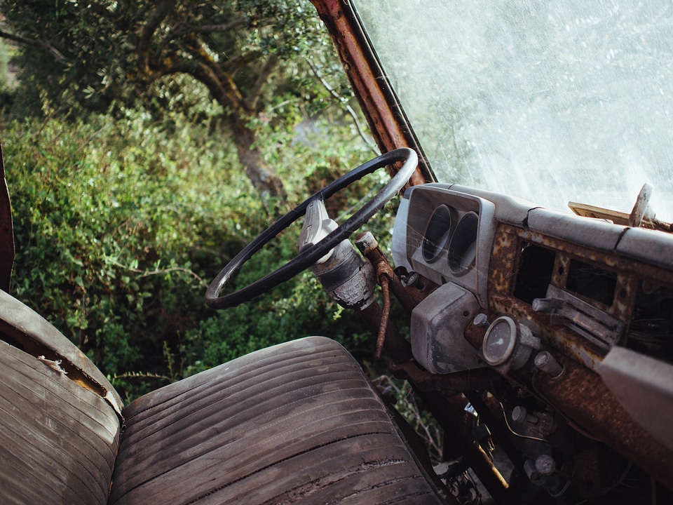 Steering vehicle transportation