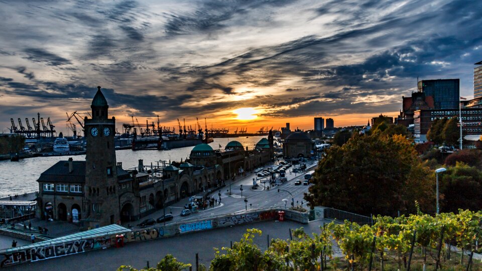 Water port hanseatic city photo