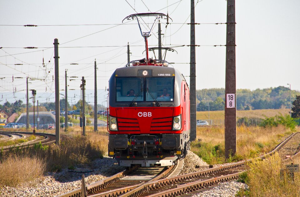 Vectron siemens railway station