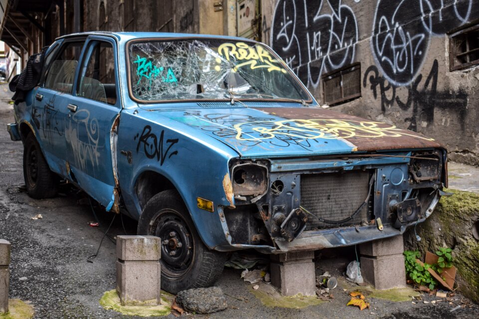 Scrap vehicle collision