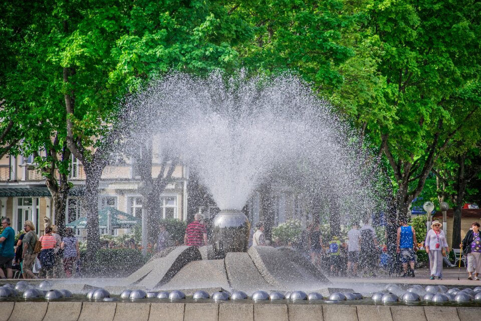Park gushing architecture