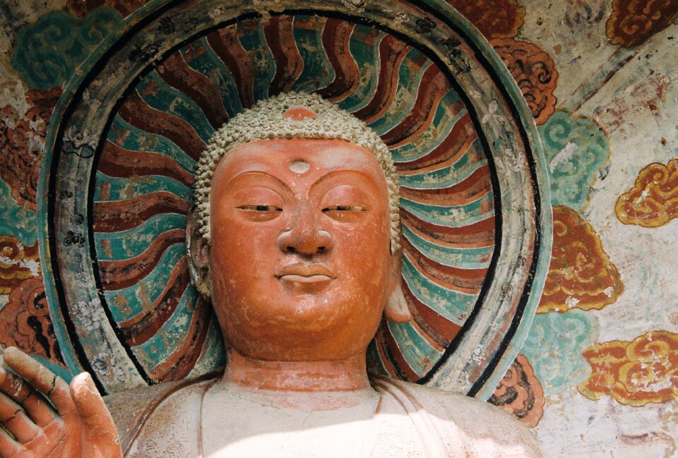 Plank travel buddha