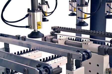 Clamp pneumatic rod drilling