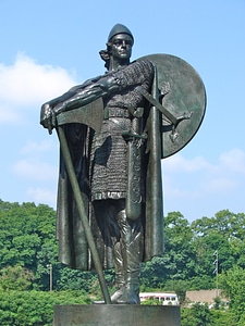 Statue icelandic historical figure photo