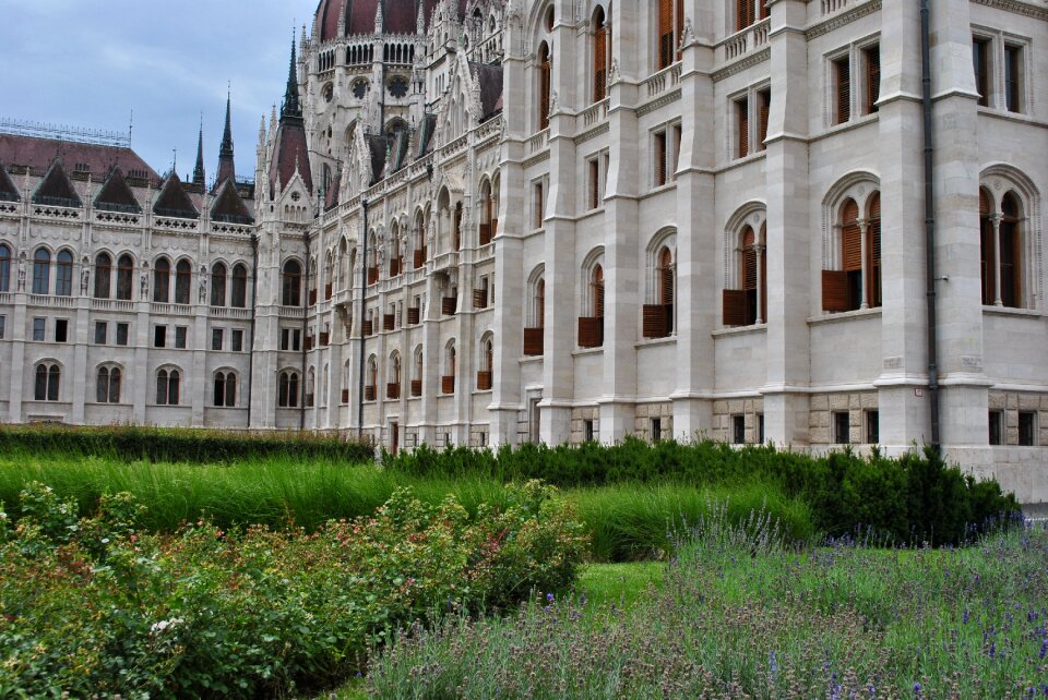 Hungarian parliament building hungary budapest photo