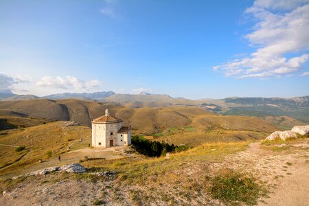 Church abruzzo calascio