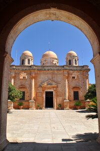 Crete historically masonry