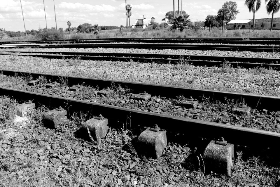 Steel metal station