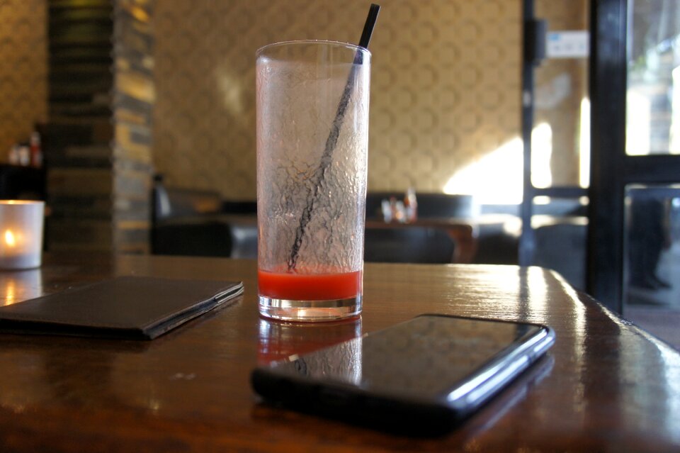 Africa table smartphone