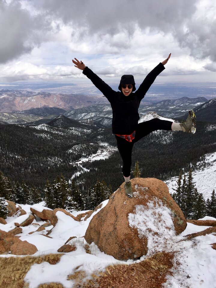 Pose mountain stone