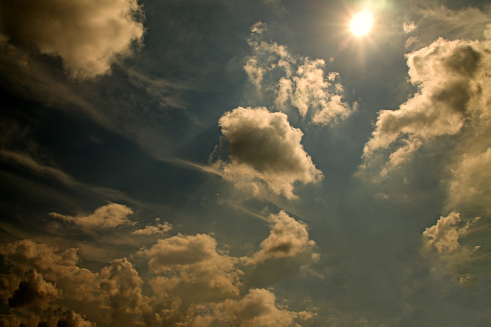 Weather cloudscape sunlight