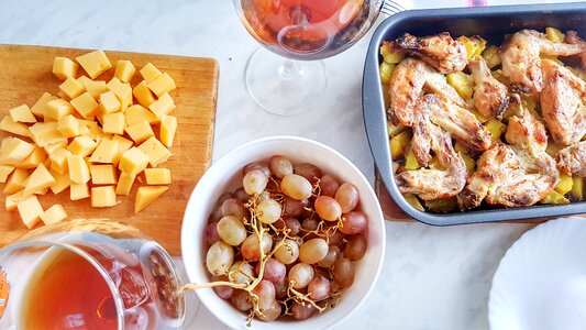Grapes dishes cheese
