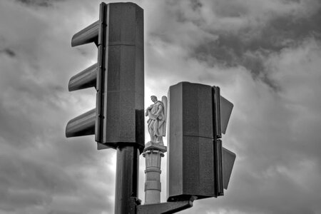 Traffic light statue double white black