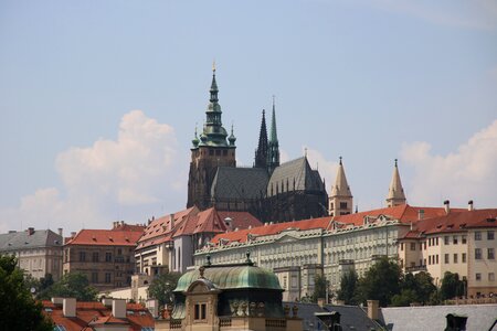 Praha church city