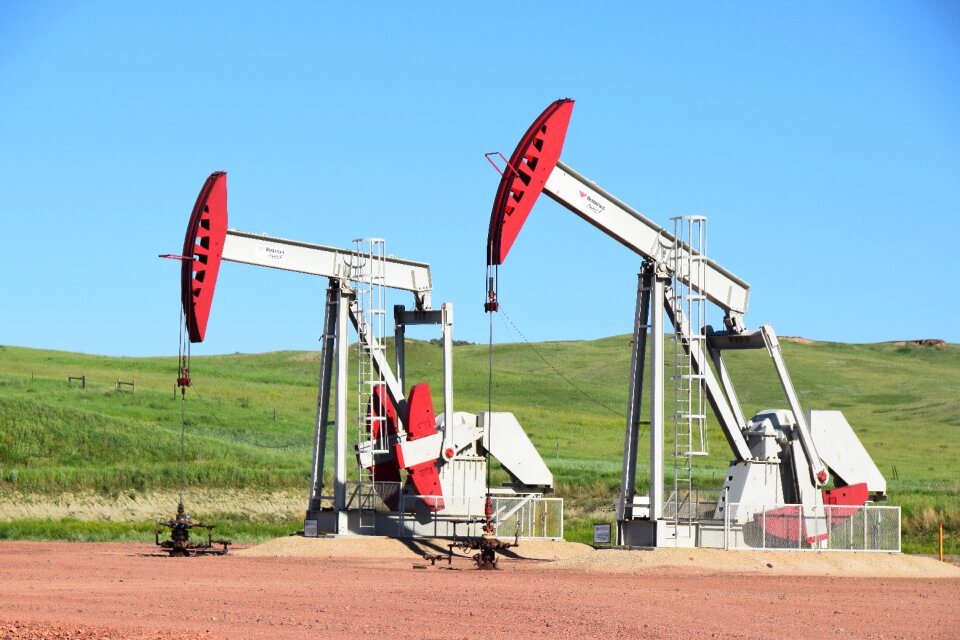 Well derrick pumpjack