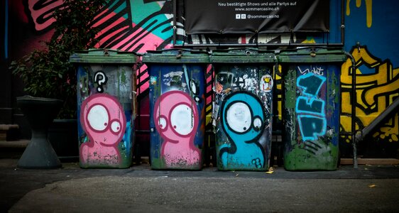 1up graffiti art