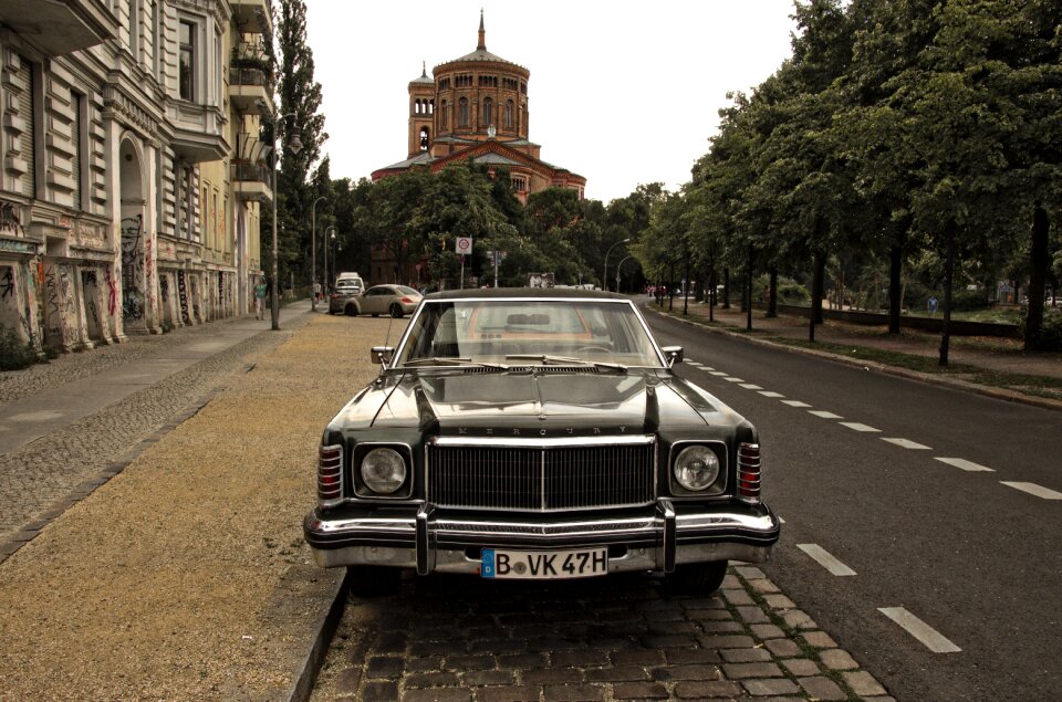 Automobile classical nostalgia
