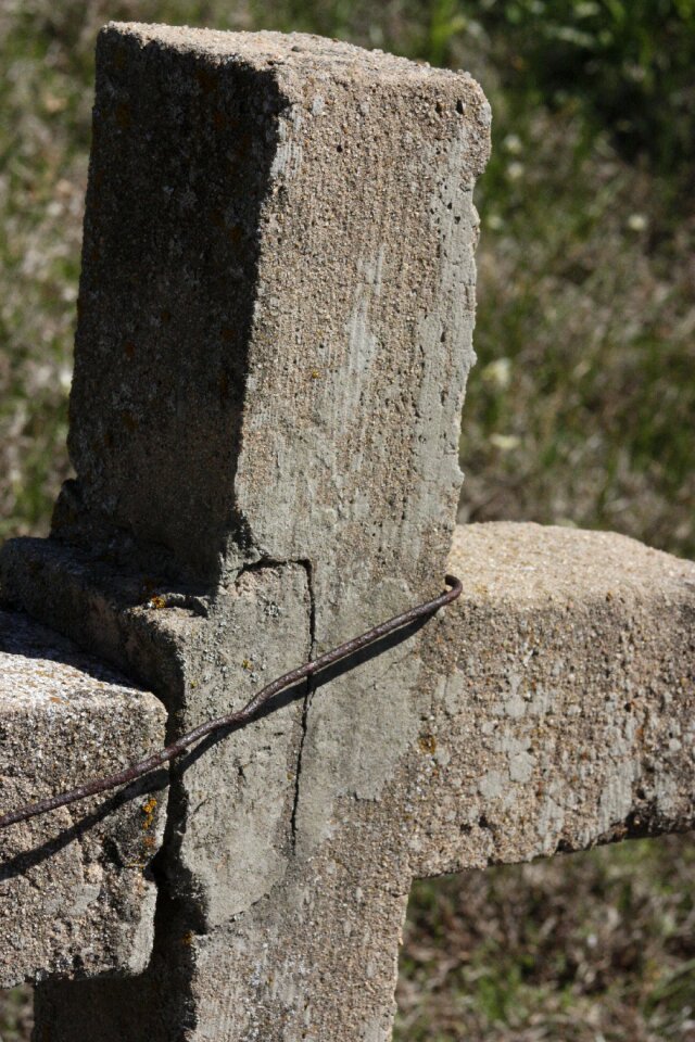 Headstone halloween cross