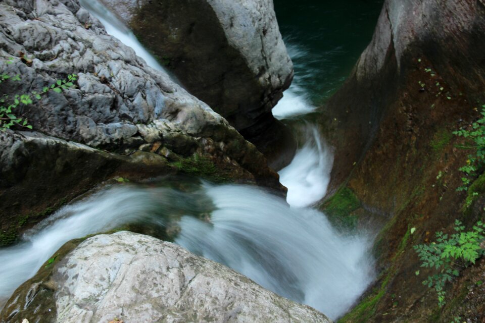 Falls mountain brooks