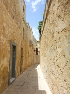 Mdina road old photo