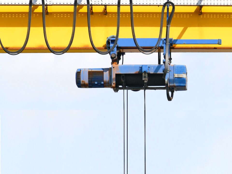 Marketing hub lifting crane loading crane