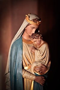 Jesus baby statue photo